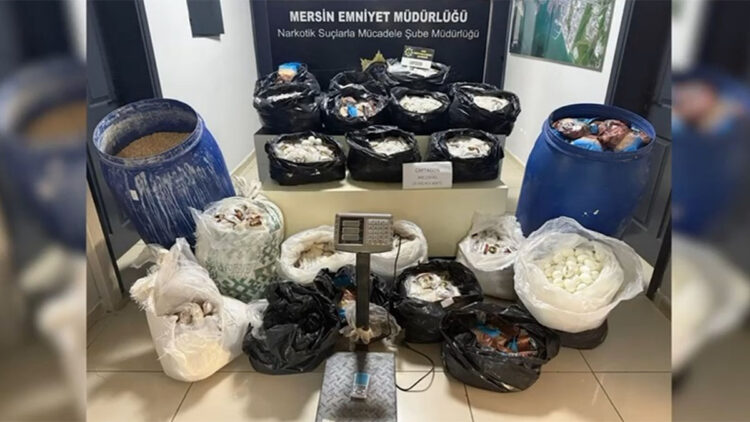 Mersin'de 3 milyon 542 bin uyuşturucu hap ele geçirildi