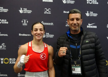 Buse Naz Çakıroğlu Dünya Boks Şampiyonası'nda finalde