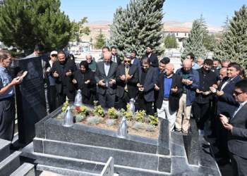 Neşet Ertaş 13'üncü ölüm yıl dönümünde anıldı
