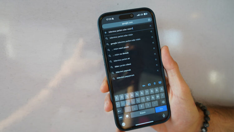 Sahte ödev yardım siteleri çocukların bilgilerini tehdit ediyor