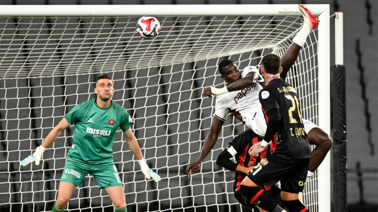Paul Onuachu sıra dışı golü ile Avrupa’yı salladı