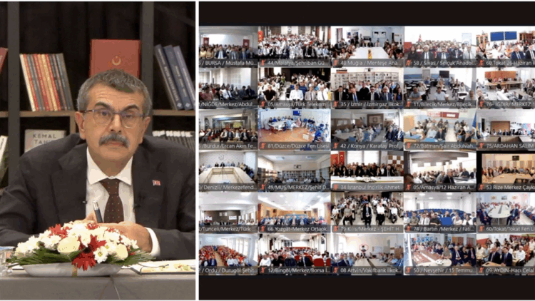 Öğretmenlerimize toplumun bütün rollerini yüklemek doğru değil