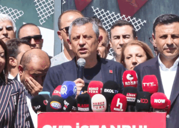 Özgür Çelik İstanbul İl Başkanı olarak görevinin başındadır