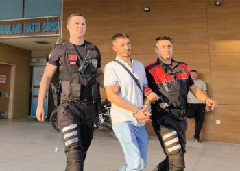 Polise başkasının kimliğini gösteren, 17 yıl hapisle aranan şüpheli gözaltına alındı
