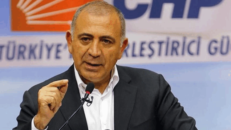 Pazartesi günü CHP İstanbul il binasına geleceğim