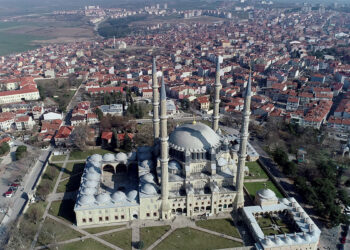 Selimiye Camisi'nin restorasyonu durduruldu