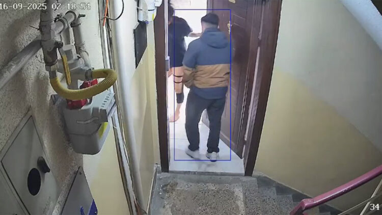 Sipariş götürdüğü kadının evine giren kurye serbest bırakıldı