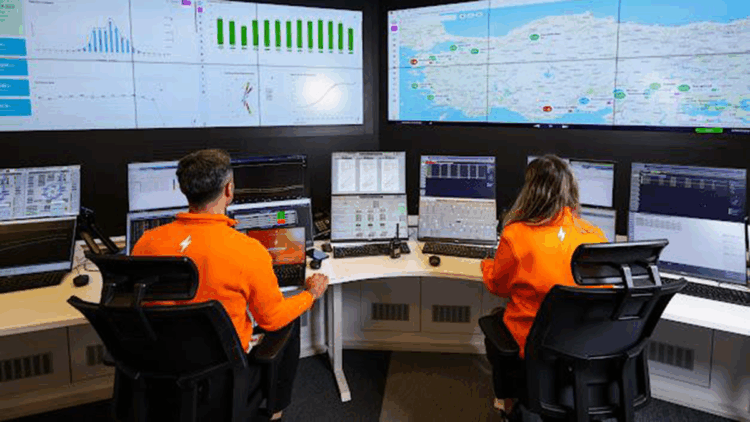 Senkron Digital'den hibrit enerji yönetiminde EMS Çözümü