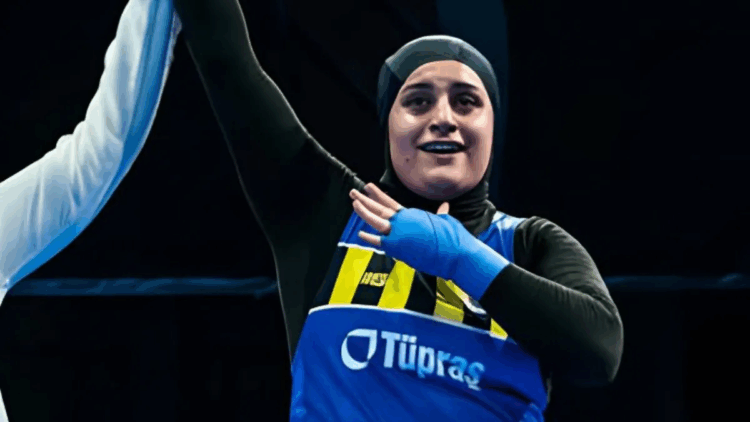 Şeyma Düztaş, Dünya Boks Şampiyonası'nda bronz madalya kazandı