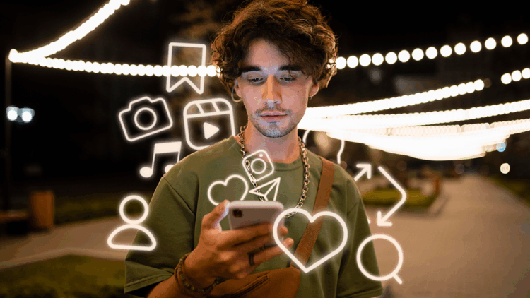 Sosyal medya: Sanal bir köy, gerçek bir yalnızlık