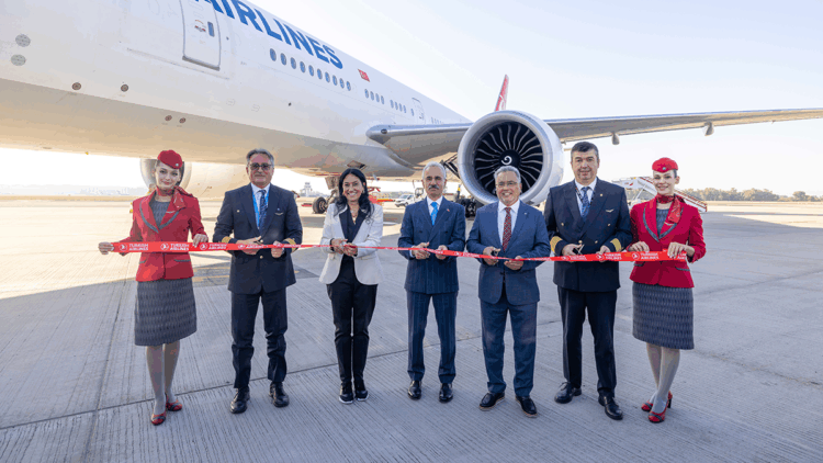 THY, İspanya’da Sevilla seferlerine başladı