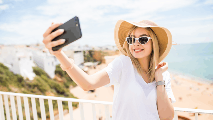 Tatile gitmek: Dinlenmek mi, paylaşmak mı?