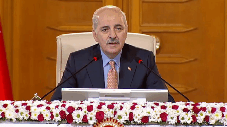 'Terörsüz Türkiye' komisyonu, akademisyenleri dinledi