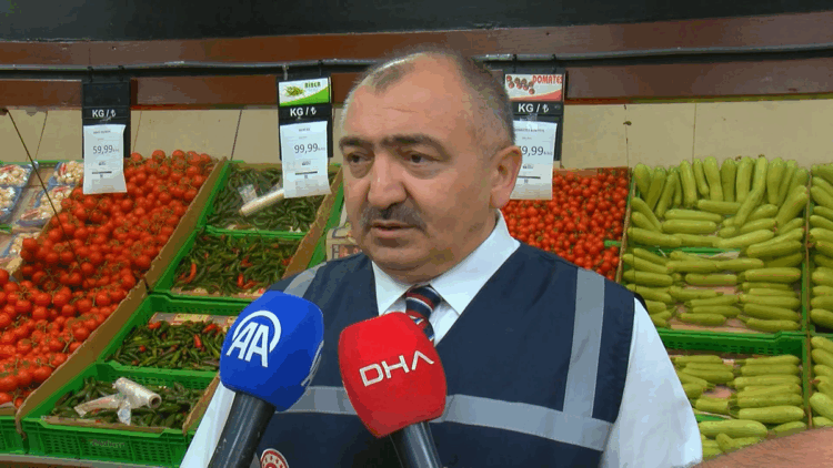 Ticaret İl Müdürlüğü ekiplerinden market denetimi