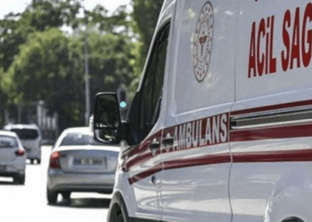 Tüfekle öğrenci servisi minibüsüne ateş açıldı; 2 yaralı