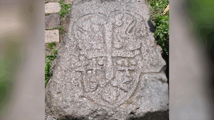 Van'da Bizans dönemine ait 2 stel ele geçirildi