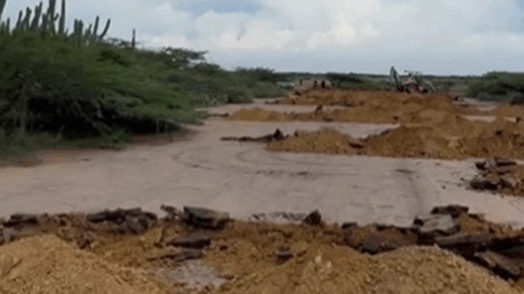 Venezuela’da gizli uyuşturucu pisti imha edildi