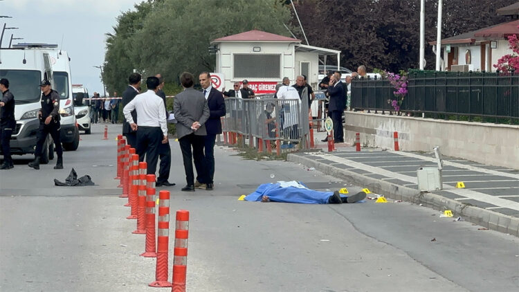 Yalova Adliyesi önündeki silahlı kavgada 1 kişi öldü