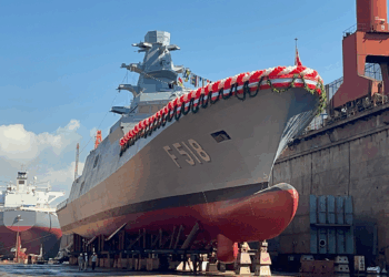 Yalova’da inşası tamamlanan TCG İçel denize indirildi