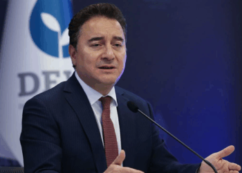 Yargı muhalefeti zayıflatmak için kullanılıyor