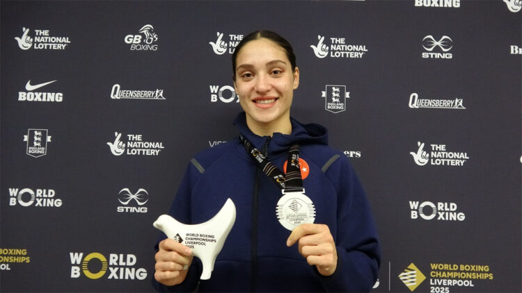 Milli boksör Büşra Işıldar dünya ikincisi oldu