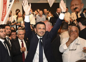 CHP İstanbul İl Kongresine durdurma talebi