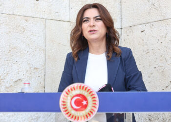 DEM Parti'den komisyon açıklaması: Komisyondan çekilmedik