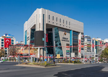Kızılay'ın ebedi güzelliği ve zihinsel labirenti