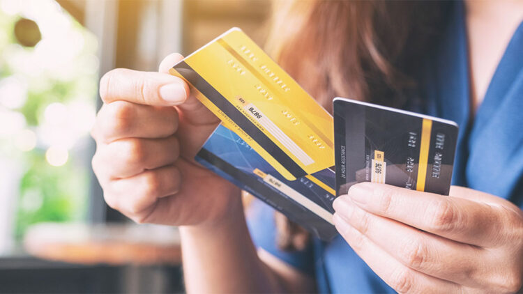 Kredi kartı ve KMH faiz oranı düştü!