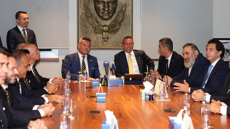 Sadettin Saran Saran Holding'den ayrıldı