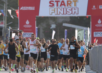 ‘İstanbul'u Koşuyorum Şehri Yaşıyorum’ yarışına 4 bin 500 kişi katıldı