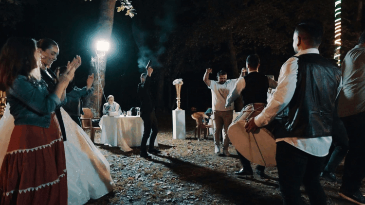 ‘Mutluluğa kurşun sıkılmasın' diyen öğretmenlerin en acı rolü