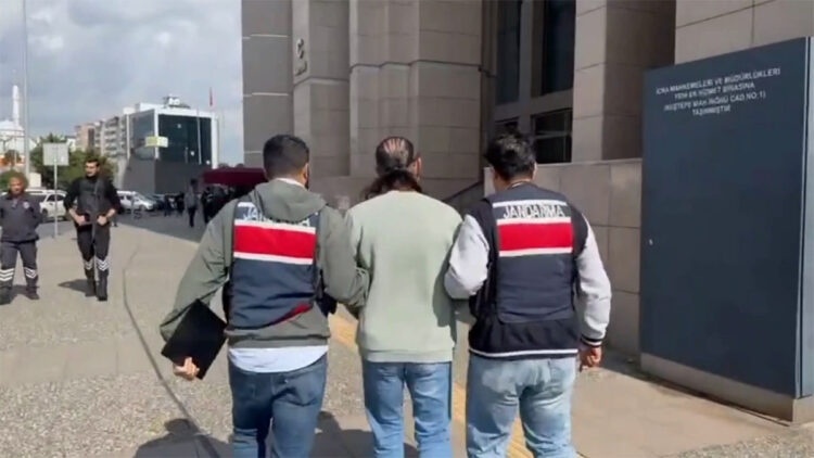 32 ilde FETÖ operasyonu; 41 tutuklama