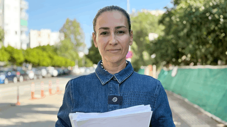 4 milyon lira dolandırıldığını iddia etti, 'Paramın dilencisi oldum' dedi