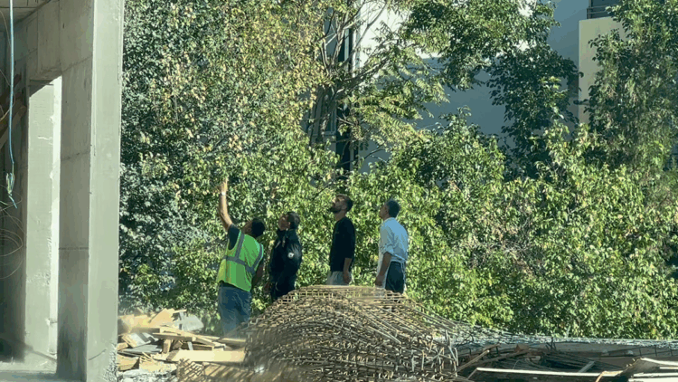5'inci kattan düşen işçi öldü
