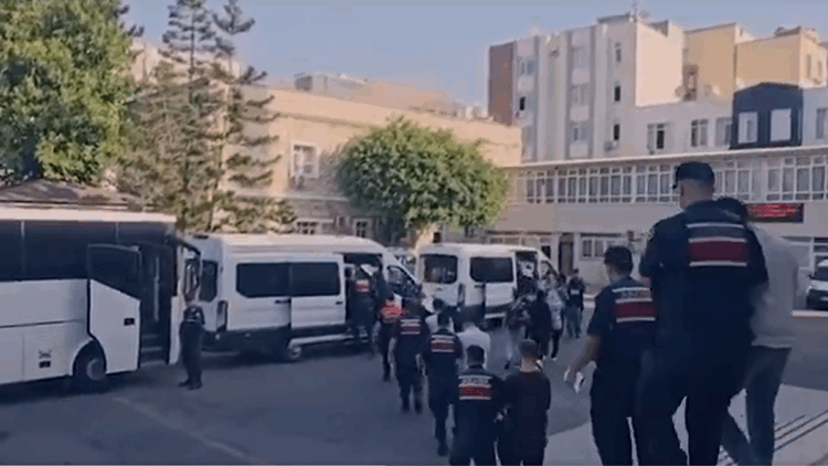 6 ilde yasa dışı bahis operasyonu; 34 şüpheli tutuklandı