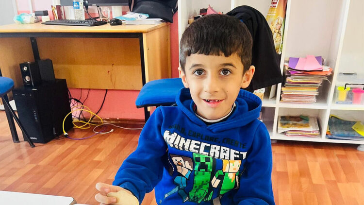 Serhat hem otizmle hem DMD ile mücadele ediyor