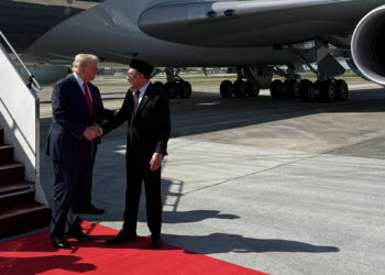 Donald Trump ASEAN Zirvesi için Malezya'ya gitti