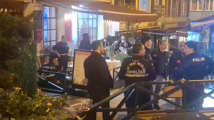 Alkollü içecek alamayınca tabancayla 4 kişiyi yaraladı