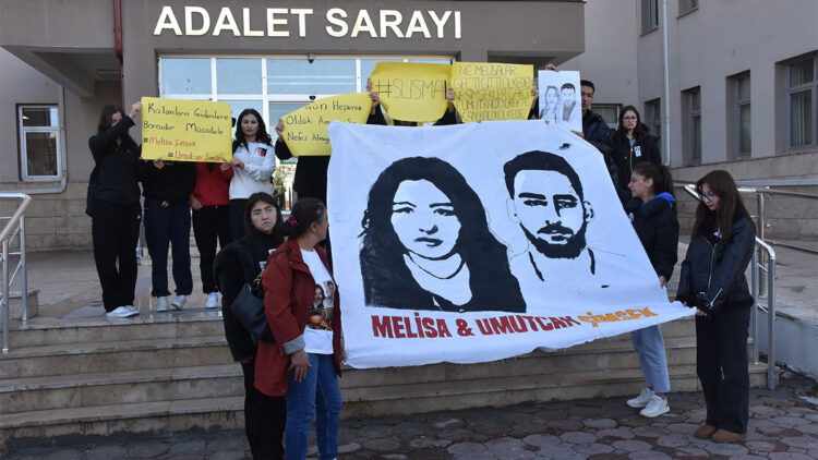 Sivas'ta 2 kardeşi öldüren sanığa indirimsiz 2 kez ağırlaştırılmış müebbet