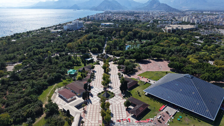 Antalya'ya doğanın Oscar'ı; ‘Yeşil Bayrak’ ödülü