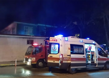 Nazilli'de ortaokulun kantininde yangın çıktı