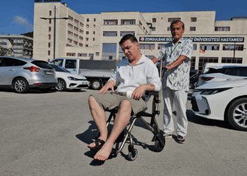 Ağrı kesici iğne sonrası hastanelik olmuştu, suç duyurusunda bulundu