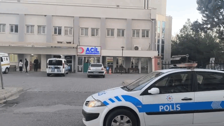 Aile içi kavga kanlı bitti: Eşini ve amcası öldürüp 3 kişiyi yaraladı!