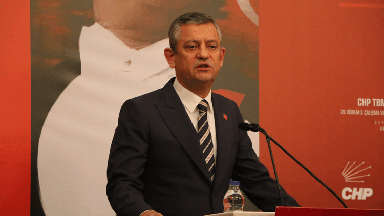 Anketlerde birinci partiyiz