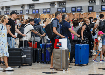 Antalya'da yabancı turist sayısı 16 milyonu geçti