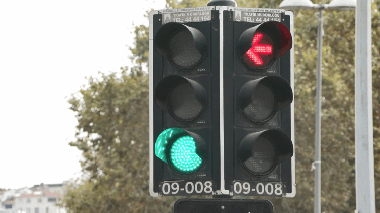 Aracından inene 180 bin, ambulansa yol vermeyene 46 bin lira ceza geliyor