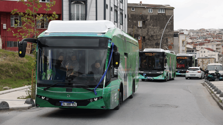 Arnavutköy’de elektrikli otobüs dönemi başladı