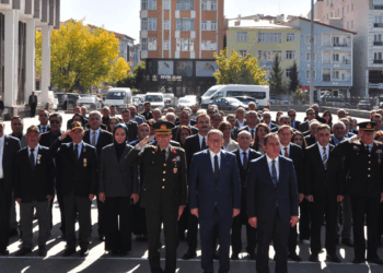Atatürk'ün Kars'a gelişinin 101'inci yıl dönümü kutlandı
