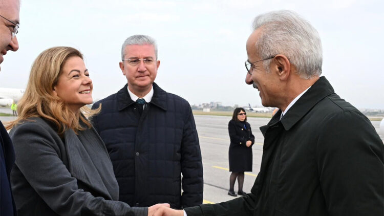 Abdulkadir Uraloğlu Bulgaristan'a gitti